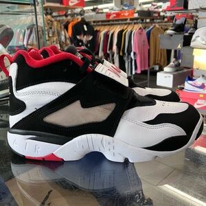 Nike Air Diamond Turf 49ers Size 10